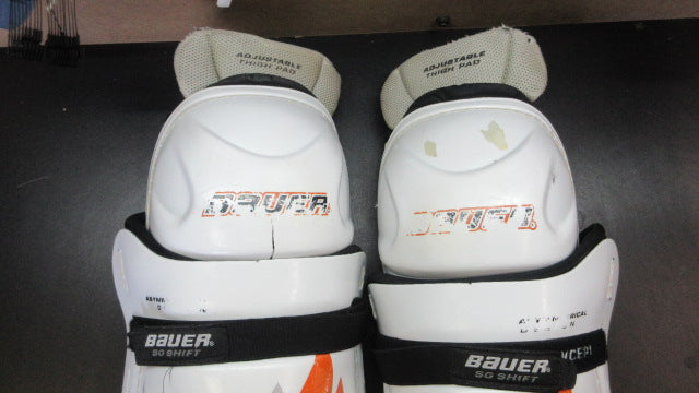 Load image into Gallery viewer, Used Bauer SG Shift Hockey Shin Guards - 17"
