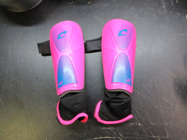 Load image into Gallery viewer, Used Champro D2 Soccer Shin Guards - Size XS
