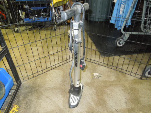 Load image into Gallery viewer, Used Husky Bike Floor Pump with Preasure Gauge
