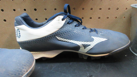Used Mizuno Wave Lightrevo TPU Men's Molded Low Baseball Cleats - Size 7