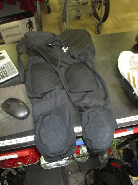 Load image into Gallery viewer, Used Under Armour Gameday Armour Integrated Football Pants/Girdle Size YXL

