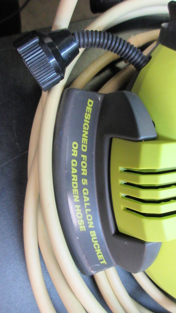 Load image into Gallery viewer, Used RYOBI 18V ONE+ Portable Bucket Top Misting Kit
