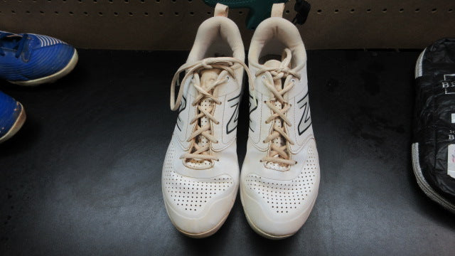 Load image into Gallery viewer, Used New Balance Fresh Foam X 3000 v6 Metal Baseball Cleats - Size 10.5
