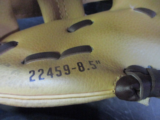 Load image into Gallery viewer, Used Franklin 8.5" Ready To Play Glove - RHT
