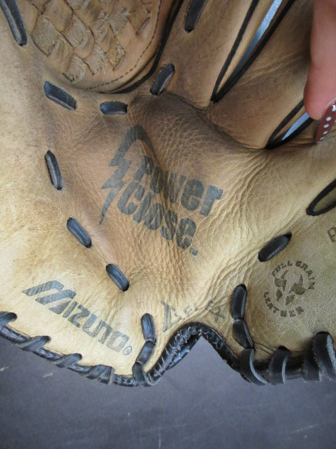 Load image into Gallery viewer, Used Mizuno Power Close Prospect Series 11.5" Glove - RHT
