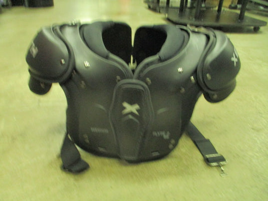 Used Xenith Flyte 2 SF Football Shoulder Pads Size Youth Medium