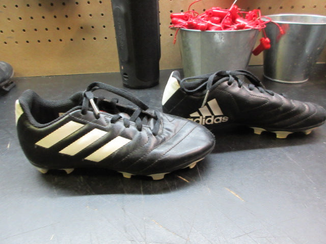 Load image into Gallery viewer, Used Adidas Goletto VII FG Soccer Cleats - Size 2
