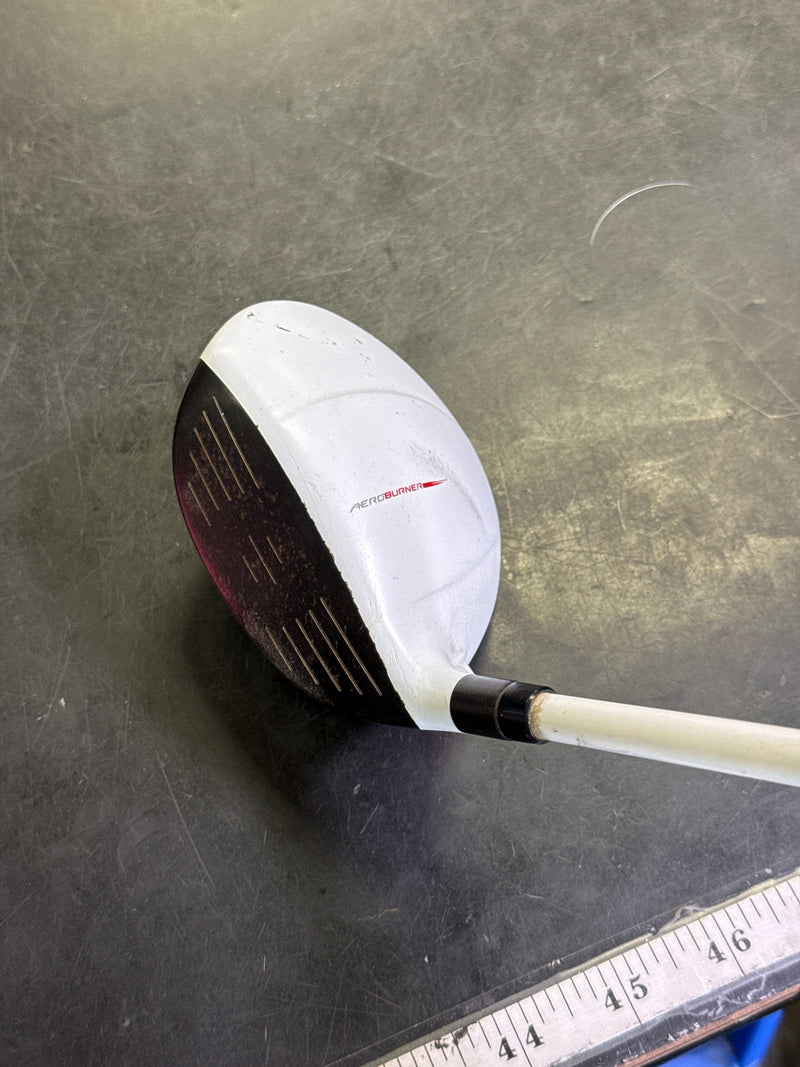 Load image into Gallery viewer, Used Taylormade Aero Burner 15 deg 3 Wood
