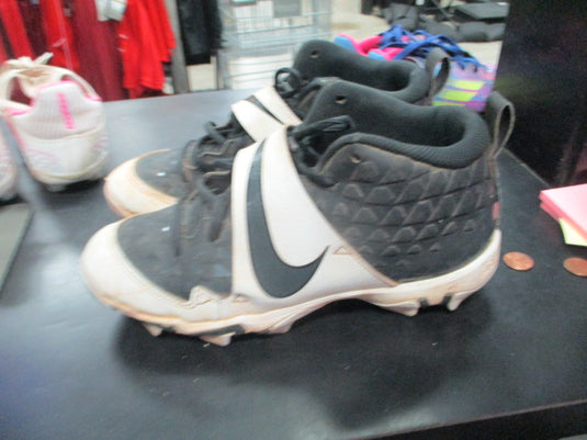 Used Nike 27 FastFlex Size 6 Football Cleats