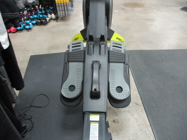 Load image into Gallery viewer, Used Pro - Form Sport RL Fitness Rower
