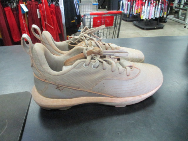 Load image into Gallery viewer, Used Under Armour Youth 3 Cleats
