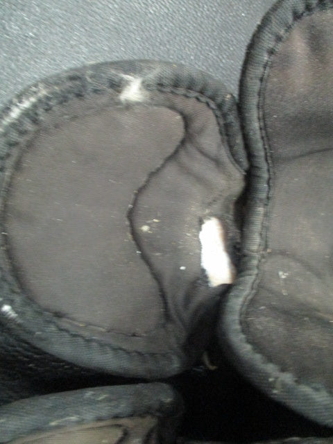 Load image into Gallery viewer, Used Black Catchers Shin Guards - Has Wear See Description
