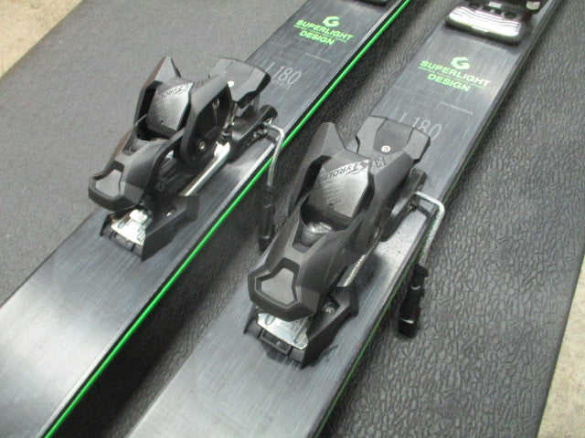 Load image into Gallery viewer, Used Head CRE Superlight 180Cm Downhill Skis W/ Tyrolia Bindings
