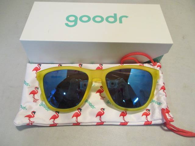 Load image into Gallery viewer, New goodr OG Sunglasses Swedish Meatball Hangover
