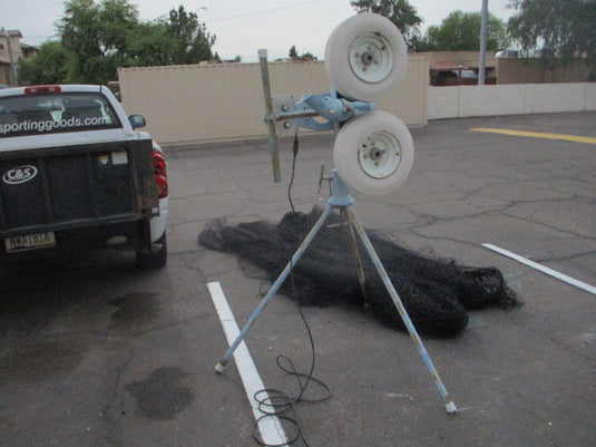 Used Jugs Dual Wheel Pitching Machine