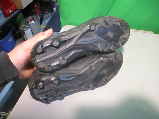Used Adidas Predator Size 3 Soccer Cleats