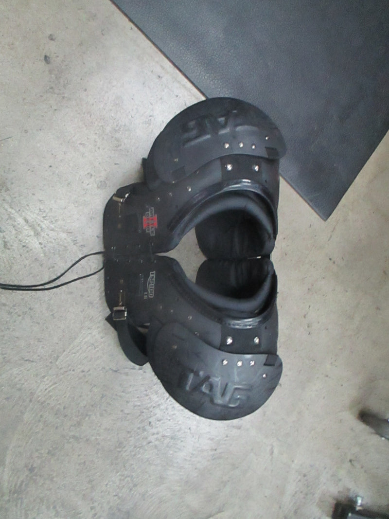 Load image into Gallery viewer, Used Tag Battle Gear II TSP100 Youth Large Football Shoulder Pads
