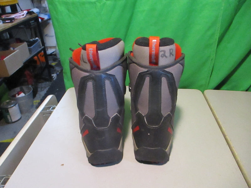 Load image into Gallery viewer, Used Salomon Thermicfit Size Junior 2 Snowboard Boots
