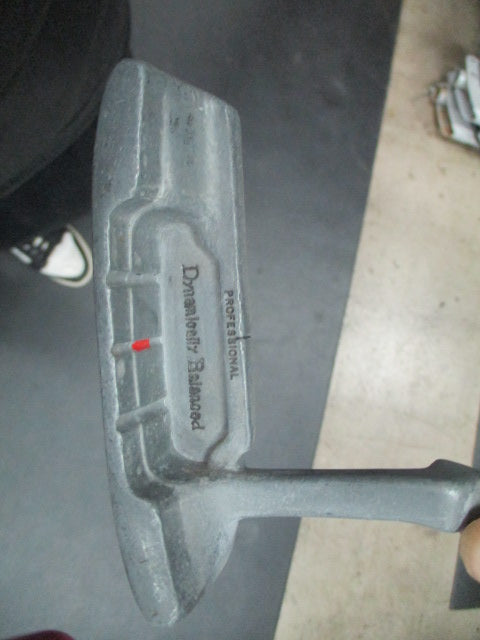 Load image into Gallery viewer, Used Allied Green Killer VL 36&quot; Putter - RH
