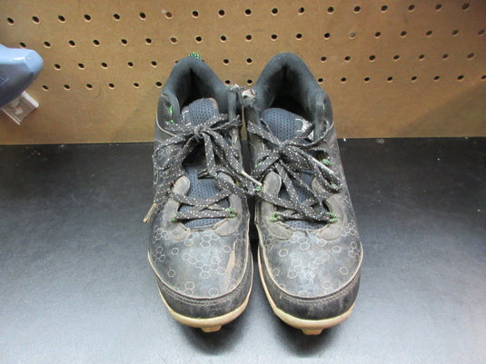 Used Under Armour Men's Harper 8 Mid RM Baseball Cleats - Size Youth 4.5