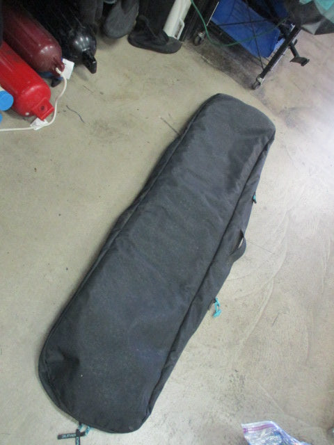 Load image into Gallery viewer, Used Dakine 157CM Snowboard Equipment Bag
