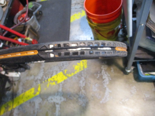 Load image into Gallery viewer, Used Prince Triple Threat Stealth Oversized 115 28" Tennis Racquet
