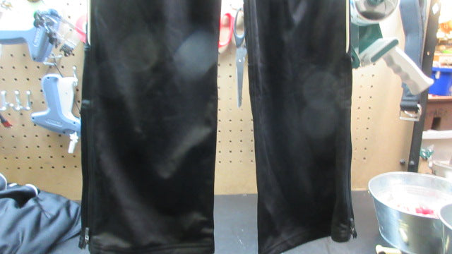 Load image into Gallery viewer, Under Armour Windbreaker Sweat Pants - Size Youth XL
