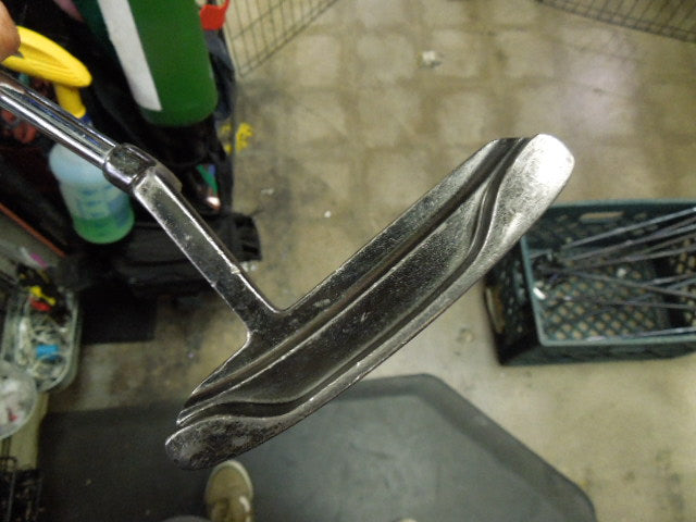 Load image into Gallery viewer, Used ProTactic Pro Control II Series 300 Right Hand 32" Blade Putter
