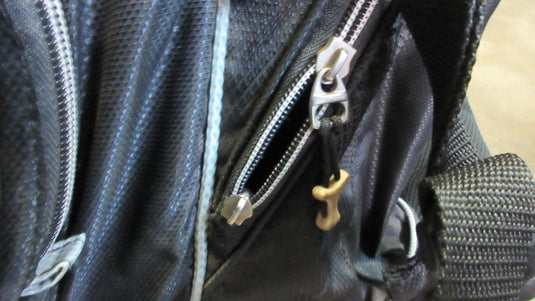 Used Burton Golf Stand Bag w/ Carry Strap - torn rain cover, missing zipper
