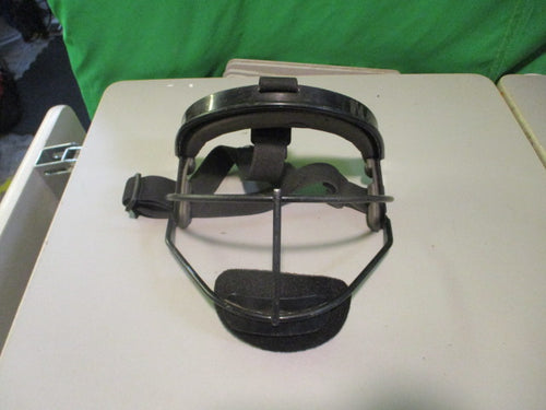 Used Rip-It Defender Youth Fielders Mask