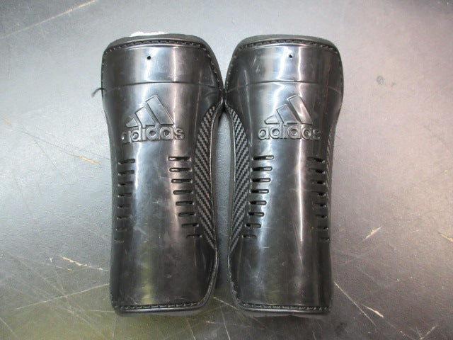 Load image into Gallery viewer, Used Adidas Soccer Shin Guards - Youth
