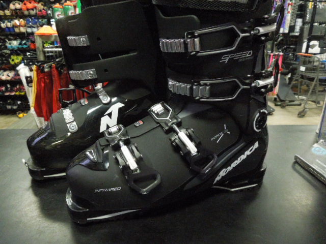 Load image into Gallery viewer, Used Nordica Speedmachine 3 85W Ladies All Moutain Ski Boots Size 26/26.5 305mm
