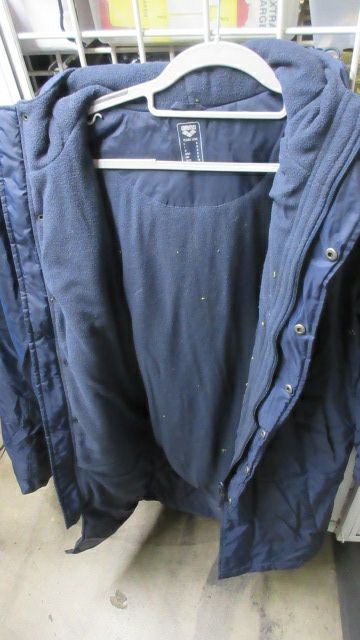 Used Arena Scottsdale Aquatic Club Swim Parka Adult Size Small