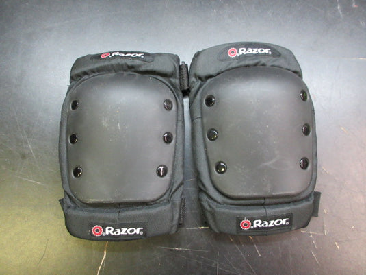 Used Razor Skating Knee Pads - Adult