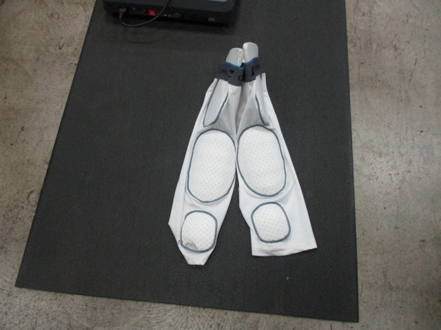 Load image into Gallery viewer, Used Champro Size Adult Medium 7- Padded Football Girdle
