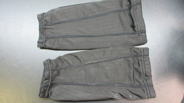 Load image into Gallery viewer, Used Bodyprox Soccer Shin Guards - Youth
