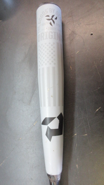 Load image into Gallery viewer, Used Demarini The Goods 33" -3 BBCOR Baseball Bat
