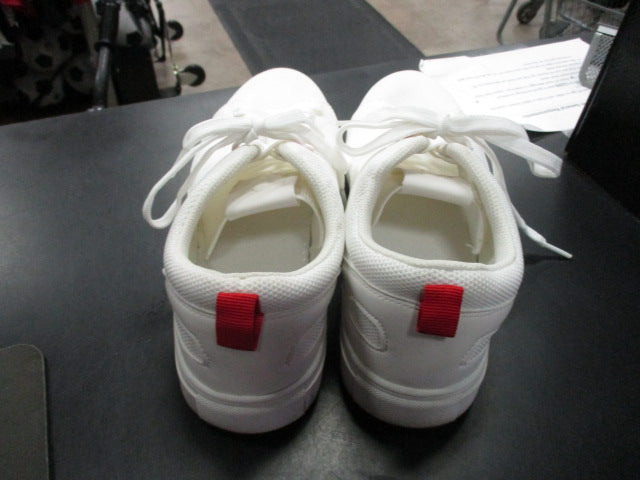 Load image into Gallery viewer, Used NY&amp;C Womens Sneakers Size 8.5
