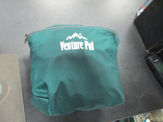 Load image into Gallery viewer, Used Venture Pal 40L Lightweight Packable Travel Hiking Backpack Daypack
