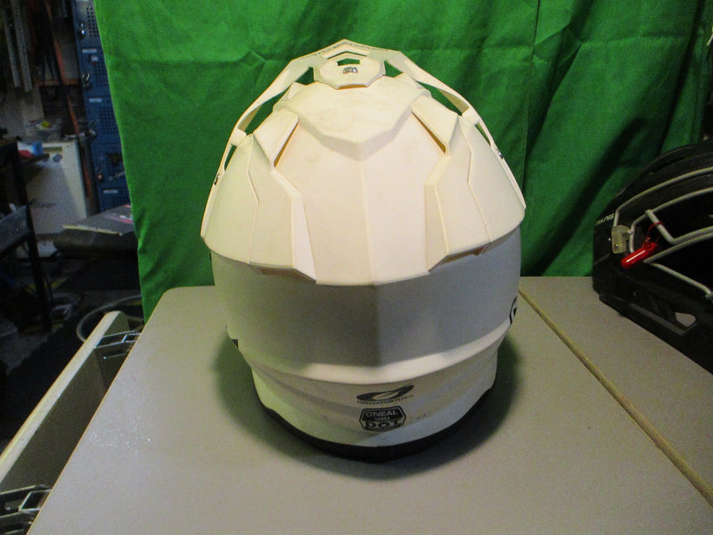 Load image into Gallery viewer, Used O&#39;Neal Sierra II Size Medium Motorcross Helmet W/ Visor
