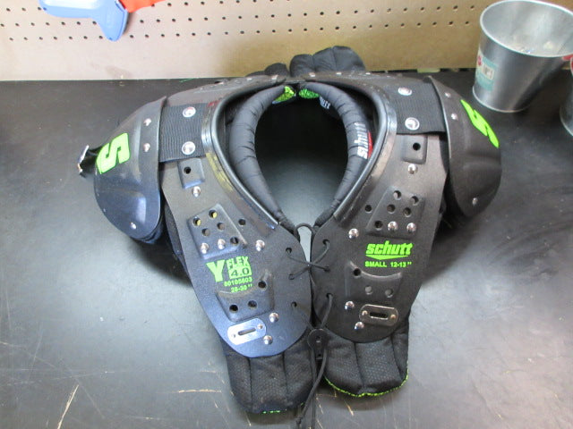 Load image into Gallery viewer, Used Schutt Y Flex 4.0 Football Shoulder Pads - Size Small 12"-13"
