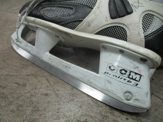 Load image into Gallery viewer, Used CCM Tacks 452 Hockey Skates Size 9
