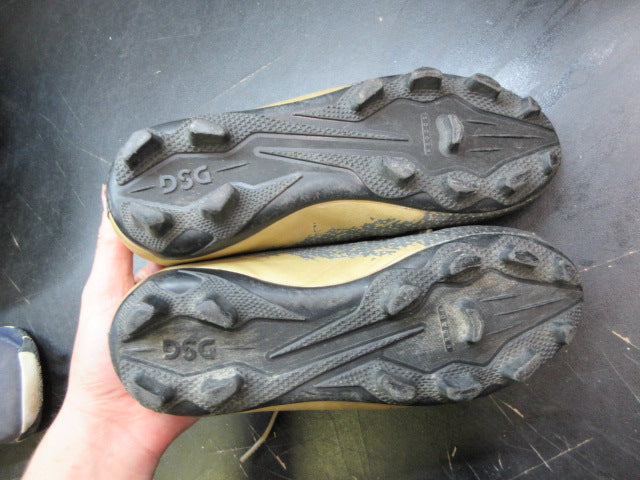 Load image into Gallery viewer, Used Dsg Kids' Speed Viper Soccer Cleats - Size 2
