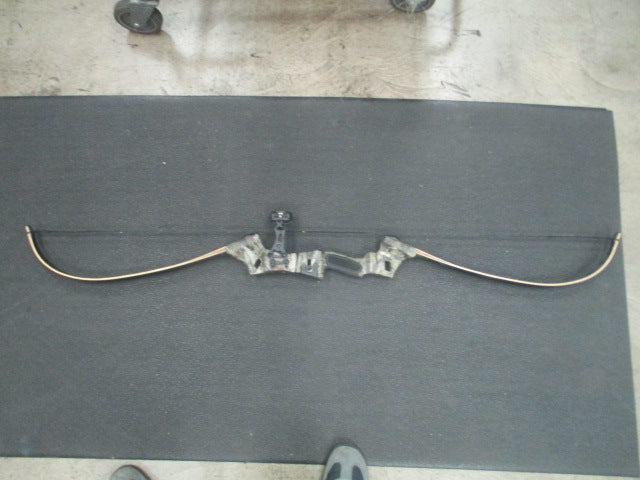 Load image into Gallery viewer, Used Martin Jaguar 57&quot; #50 28&quot; Bow
