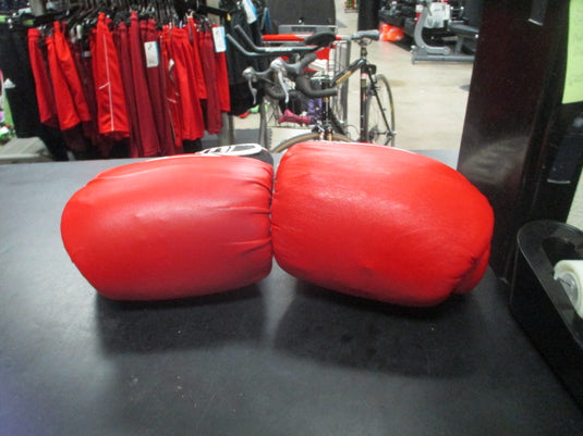 Used Title Boxing Gloves Size Large (Has Wear)