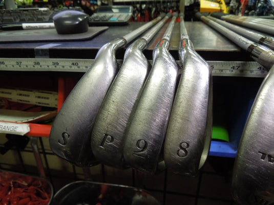 Used Lynx Crystal Cat 10pc Right Hand Ladies Golf Club Set