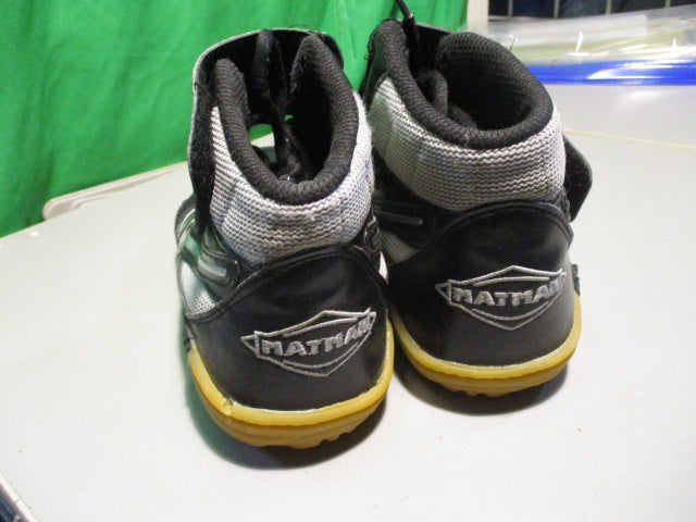 Load image into Gallery viewer, Used Matman Size Adult 8 Wrestling Shoes
