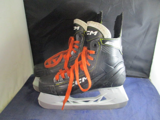 Used CCM Tacks AS 550 Hockey Skates Size 5