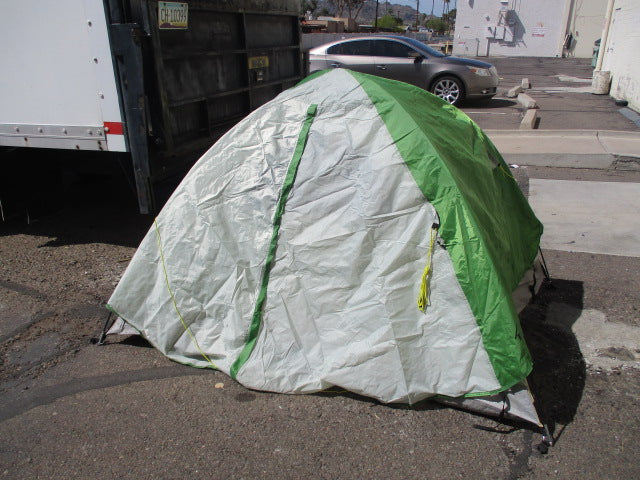 Load image into Gallery viewer, Used Boulder Creek Tent
