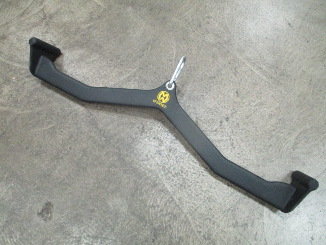 Load image into Gallery viewer, Used Wnoey 33" Rubber Coated Lat Pull Down Attachment
